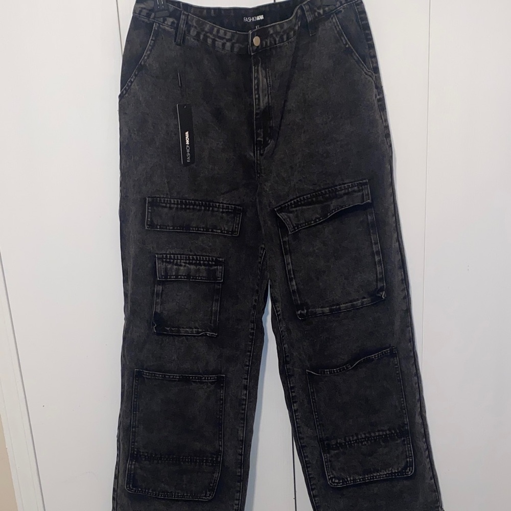 Fashion Nova Black Wash Cargo Jeans